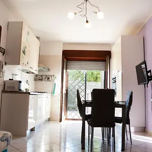Red House Tiburtina Appartamento